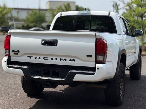 Certified 2023 Toyota Tacoma 4x4 Double Cab w/ Trail Edition image 5