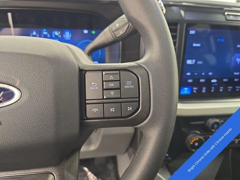 New 2026 Ford F250 XLT w/ XLT Premium Package AWD/4WD image 40