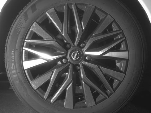 Used 2025 Nissan Altima 2.5 SV image 15