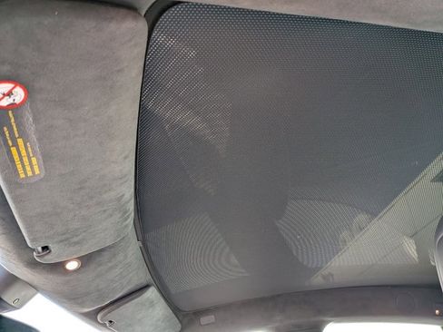 Used 2022 Tesla Model S image 15