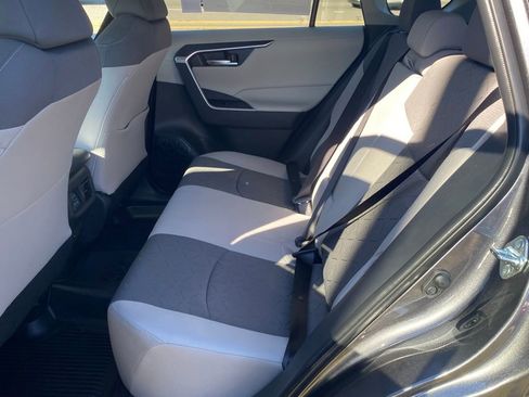 New 2025 Toyota RAV4 XLE image 7