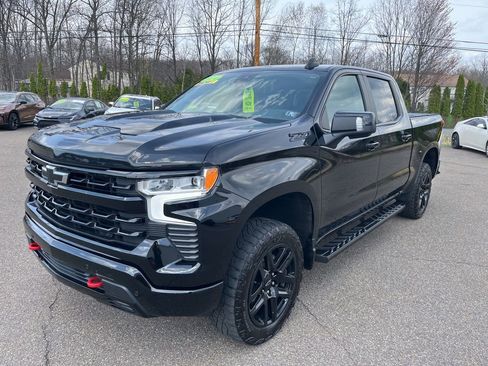 Used 2024 Chevrolet Silverado 1500 LT Trail Boss w/ LT Trail Boss Premium Package image 2