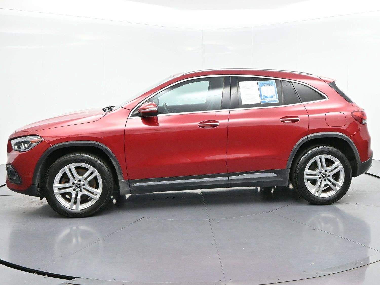 Used 2021 Mercedes-Benz GLA 250 w/ Premium Package image 4