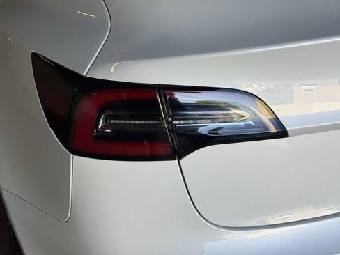 Used 2022 Tesla Model 3 RWD image 36
