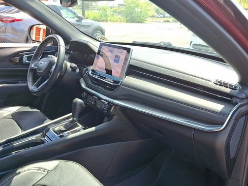 Used 2022 Jeep Compass High Altitude image 10