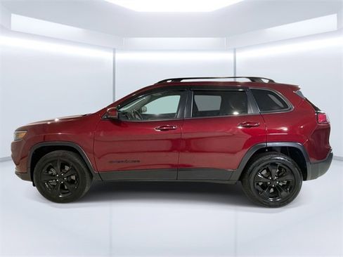 Used 2020 Jeep Cherokee Latitude Plus image 10
