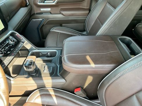 Used 2023 GMC Sierra 1500 Denali w/ Denali Reserve Package AWD/4WD image 29