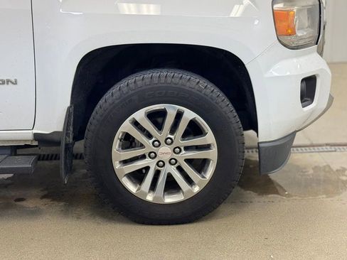 Used 2015 GMC Canyon SLT AWD/4WD image 4
