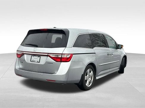 Used 2011 Honda Odyssey Touring image 7