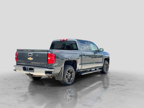Used 2018 Chevrolet Silverado 1500 LT w/ All Star Edition AWD/4WD image 6