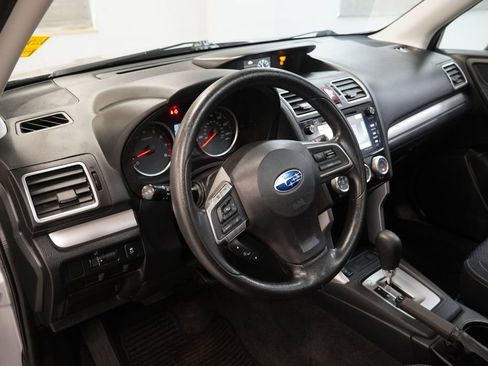 Used 2016 Subaru Forester 2.5i Premium w/ Popular Package #1 AWD/4WD image 7