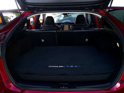 Used 2017 Toyota Prius Prime Premium w/ Carpet Mat Package image 7