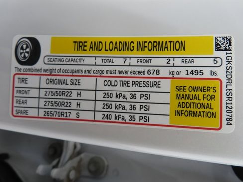 Used 2025 GMC Yukon Denali w/ Denali Reserve Package image 65