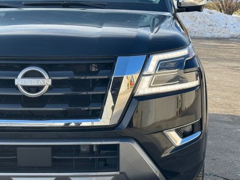 Used 2024 Nissan Armada Platinum w/ Captain's Chairs Package image 7