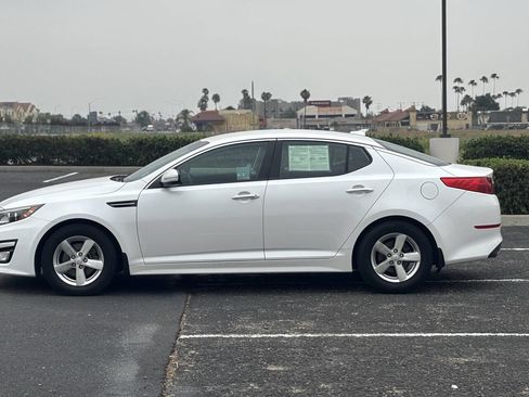 Used 2015 Kia Optima LX FWD image 4