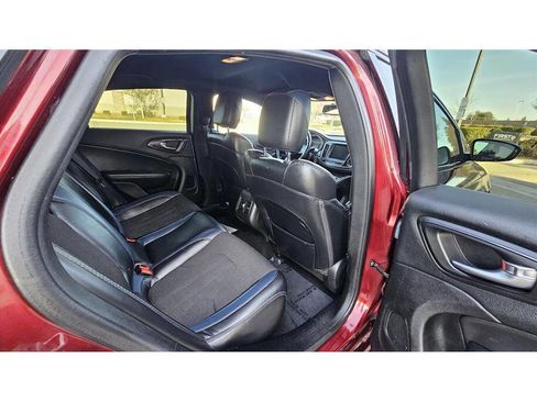 Used 2015 Chrysler 200 S w/ Navigation & Sound Group I image 14