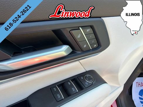 Used 2026 GMC Terrain Denali AWD/4WD image 18