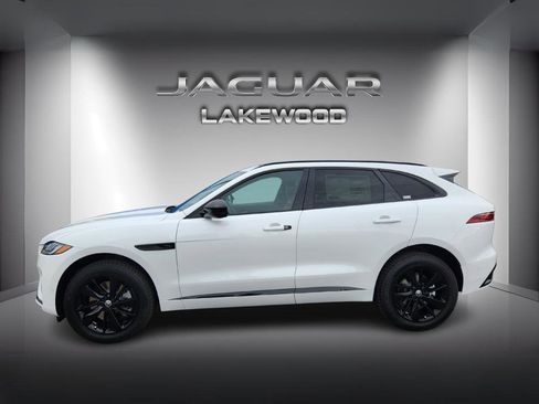 New 2026 Jaguar F-PACE R-Dynamic S image 2