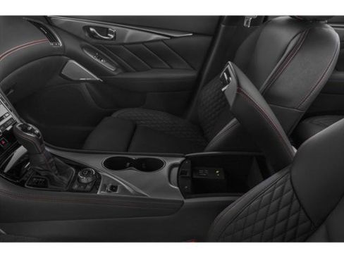 Used 2018 INFINITI Q50 Red Sport 400 w/ Sensory Package (Sport) AWD/4WD image 18
