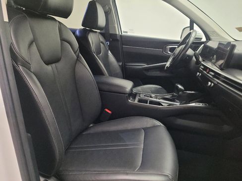 Used 2024 Kia Sorento S w/ Panoramic Sunroof Package FWD image 21
