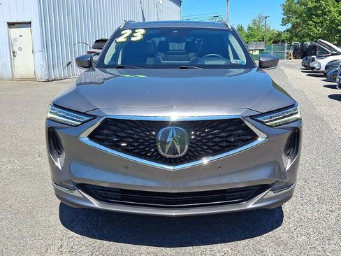 Used 2023 Acura MDX SH-AWD w/ Advance Package image 2