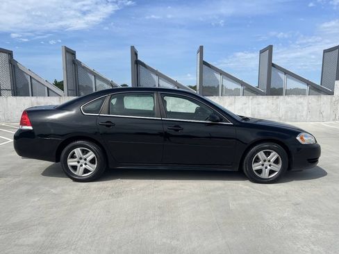 Used 2009 Chevrolet Impala LS FWD image 4