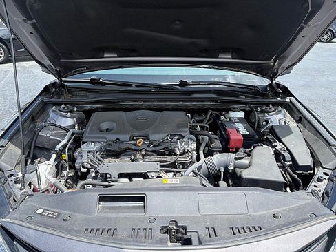 Used 2023 Toyota Camry LE FWD image 5