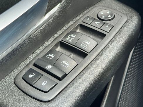 Used 2022 RAM 1500 Big Horn AWD/4WD image 30