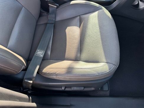 Used 2017 Hyundai Santa Fe SE w/ SE Premium Package 02 image 52