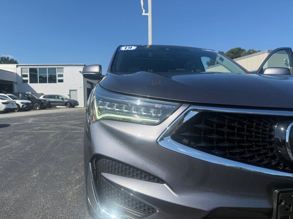 Used 2019 Acura RDX w/ Technology Package AWD/4WD image 28