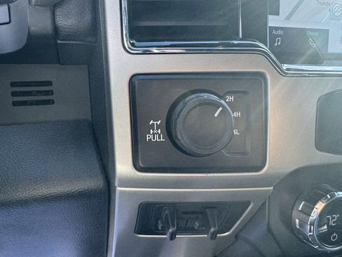 Used 2022 Ford F250 Lariat w/ FX4 Off-Road Package image 15