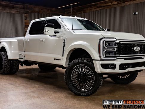 Used 2026 Ford F450 Platinum w/ FX4 Off-Road Package image 1