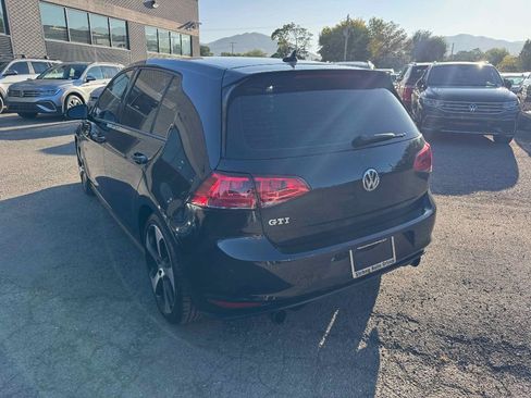 Used 2017 Volkswagen GTI S image 5