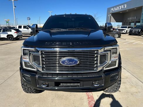 Used 2020 Ford F450 Platinum w/ FX4 Off-Road Package image 8