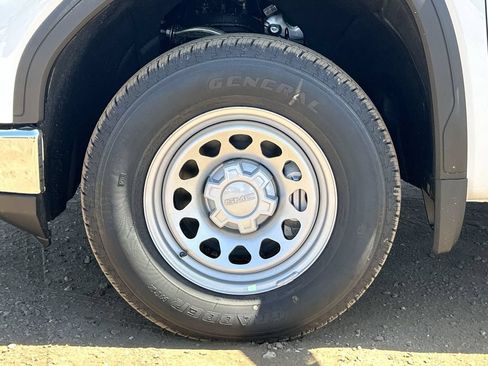 New 2026 GMC Sierra 1500 Pro w/ Pro Value Package AWD/4WD image 32
