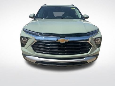 New 2026 Chevrolet TrailBlazer LT w/ Driver Confidence Package FWD image 8