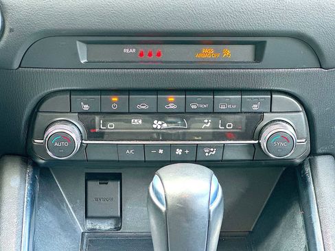 Used 2024 MAZDA CX-5 Carbon Edition image 17