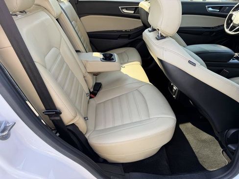 Used 2018 Ford Edge SEL w/ Equipment Group 201A FWD image 33