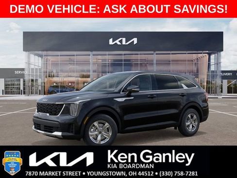 New 2025 Kia Sorento LX image 3