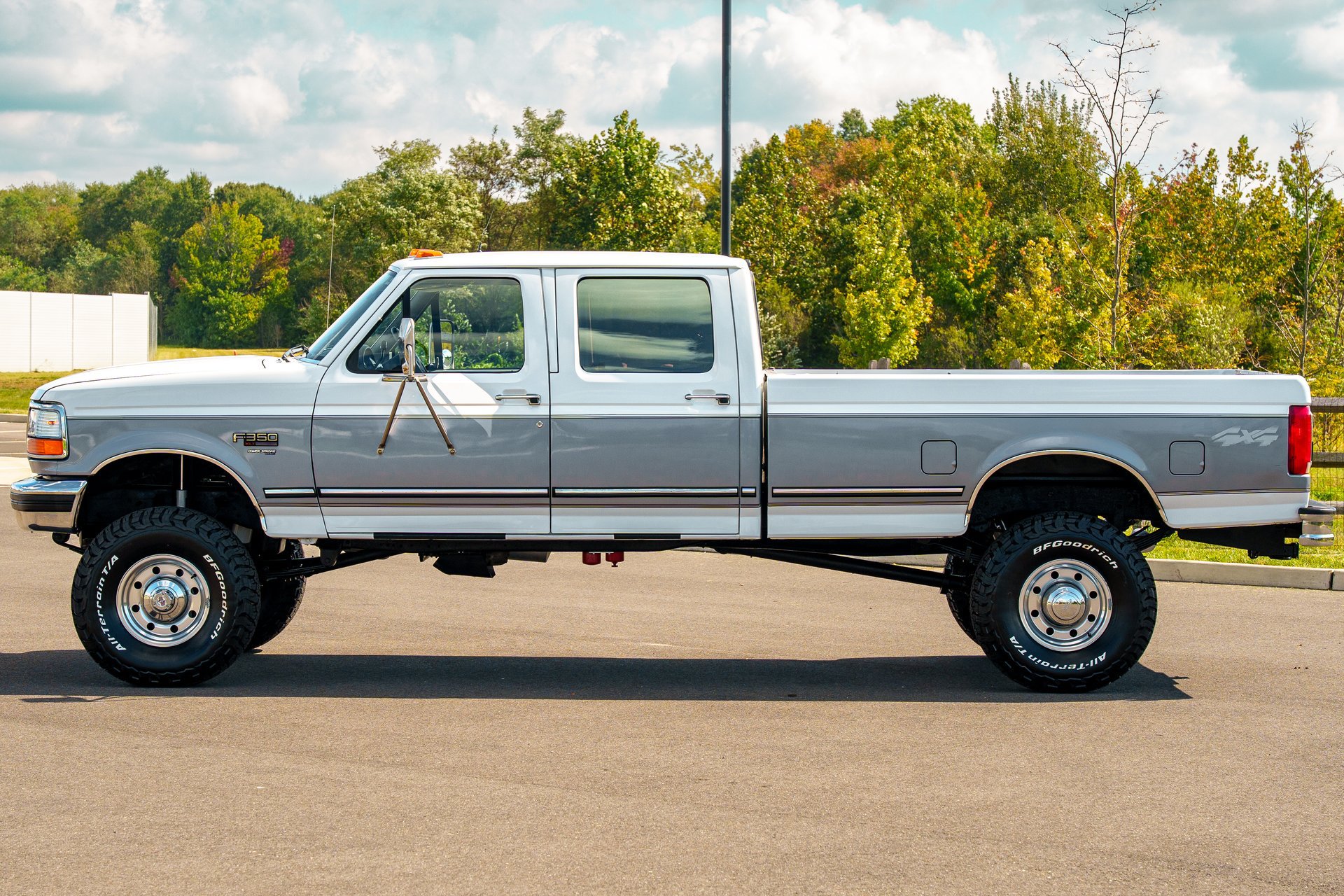 Used 1997 Ford F350 4x4 Crew Cab image 4