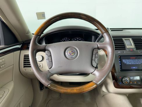 Used 2008 Cadillac DTS image 15