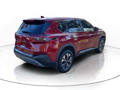 Used 2023 Nissan Rogue SV FWD image 2