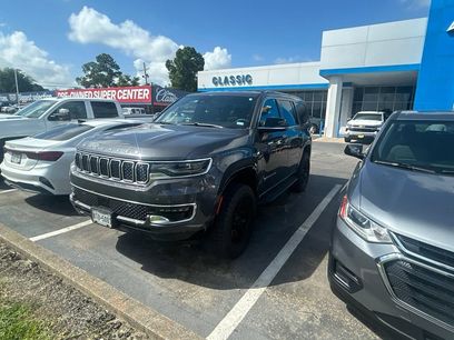 Used 2024 Jeep Wagoneer 4WD