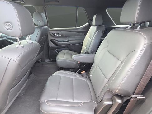 Used 2023 Chevrolet Traverse LT AWD/4WD image 16