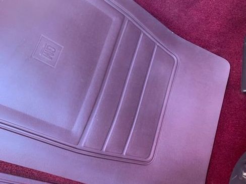 Used 1998 Chevrolet Silverado 1500 4x4 Regular Cab w/ Preferred Equipment Group 2 image 23