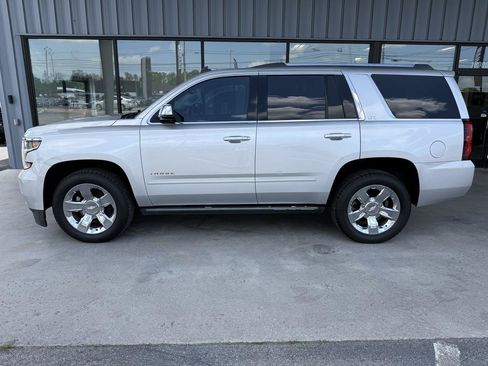 Used 2015 Chevrolet Tahoe LTZ AWD/4WD image 8