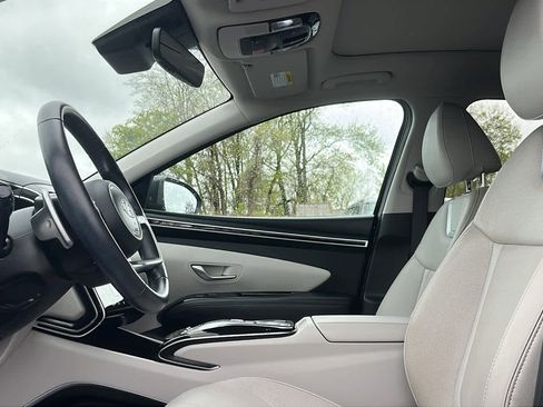 Used 2023 Hyundai Tucson Limited AWD/4WD image 10