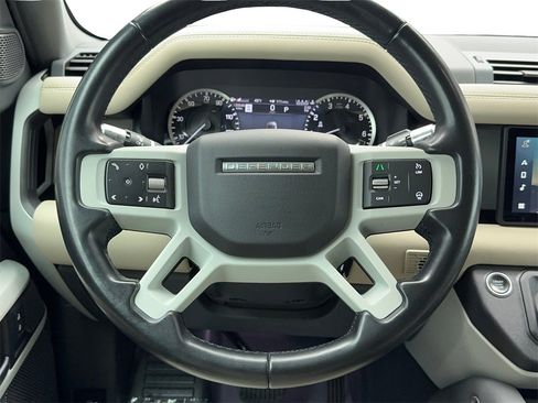 Used 2022 Land Rover Defender 110 SE image 19