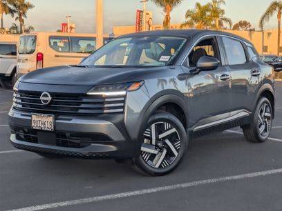 Certified 2025 Nissan Kicks SV