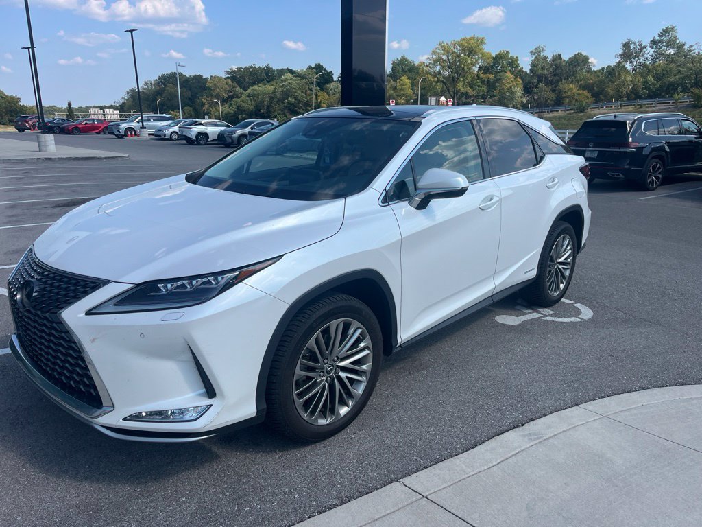 Used 2021 Lexus RX 450h AWD w/ Luxury Package image 4